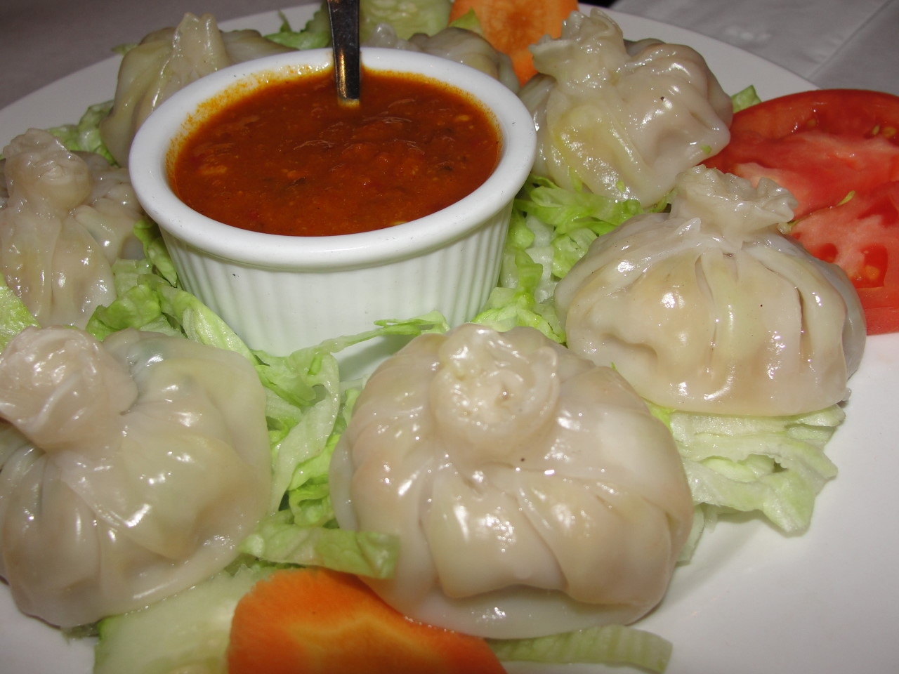 Butter Chicken Momos