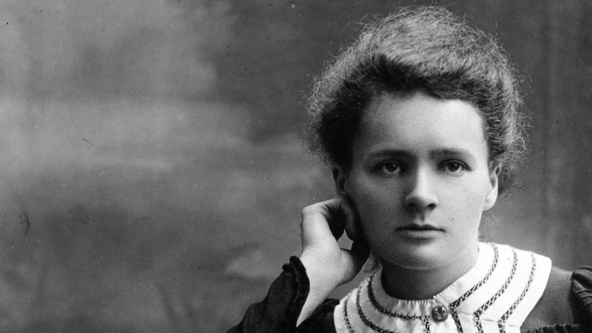 powerful-women-2-marie-curie