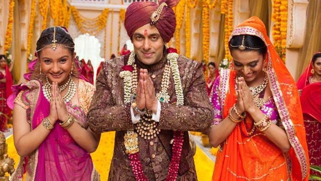 Bollywood Breaking News - QuirkyByte