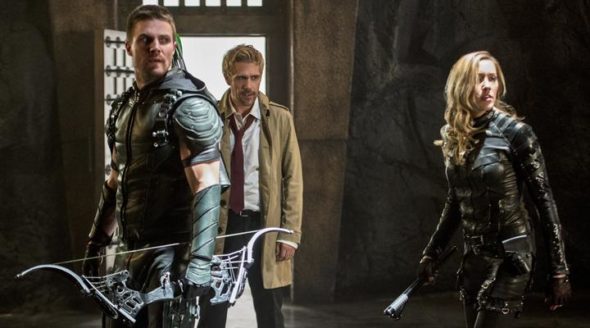 arrow-tv-show-on-the-cw-season-five-canceled-or-renewed-590x328