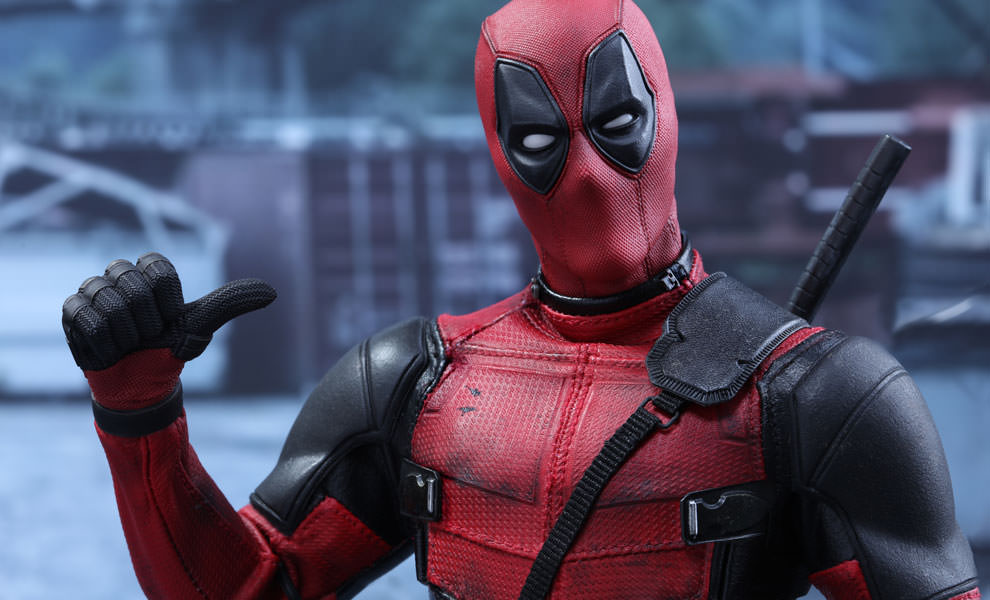 marvel-deadpool-sixth-scale-hot-toys-feature-902628