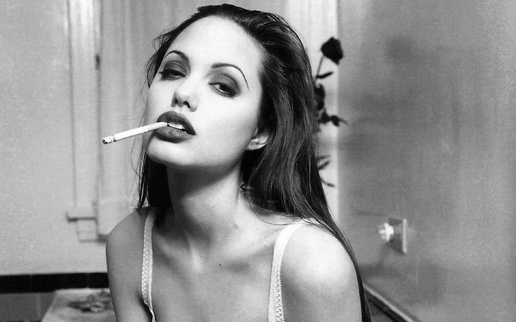 angelina jolie