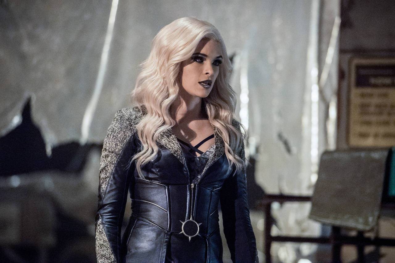 KILLER FROST SAVITAR