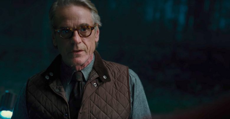 The Deleted Scene From Justice League Finally Reveals Who Alfred Was ...