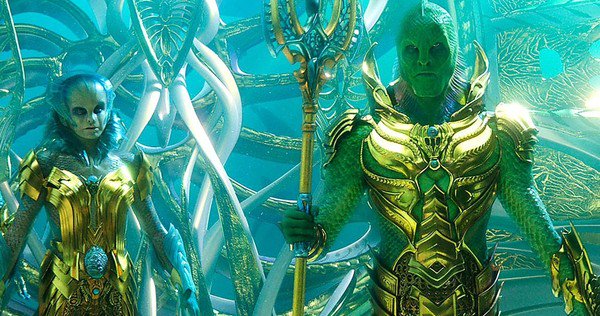 First Official Poster and Synopsis of Aquaman Released