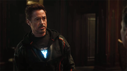 Iron-Man-Tony-Stark-Gif.gif