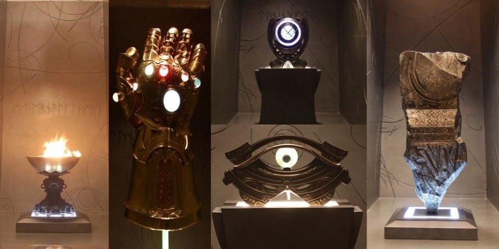 thor gauntlet toy