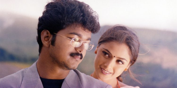 Thullata Manamum Thulla Mp3 Songs Download For Free