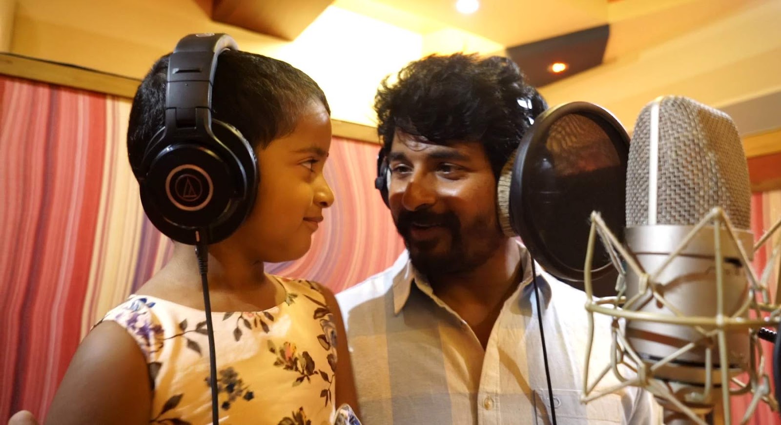 Popular Singer Aaradhana Sivakarthikeyan Bagged The Galatta Debutant Awards 2019 For Best Debut Singing From Kanaa Movie 