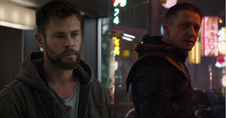 Why Thor & Hawkeye Survived in Endgame