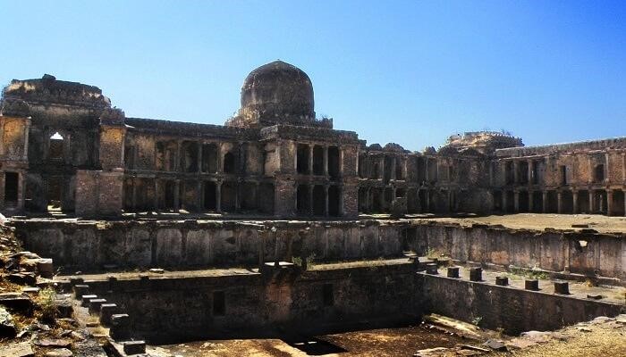 Raisen Fort