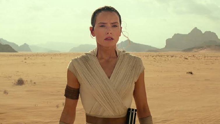 How Did Rey Get Her New Lightsaber