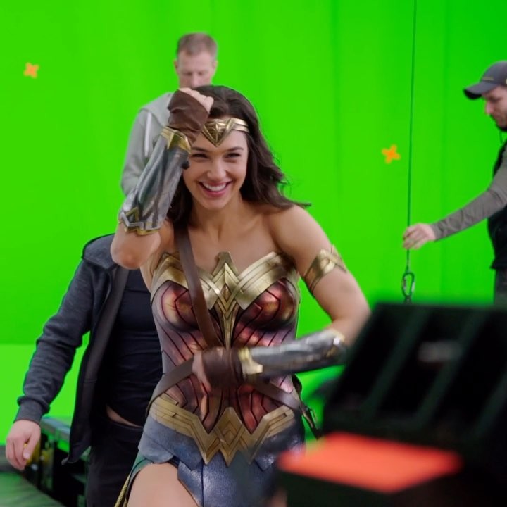 Best Wonder Woman Set Photos