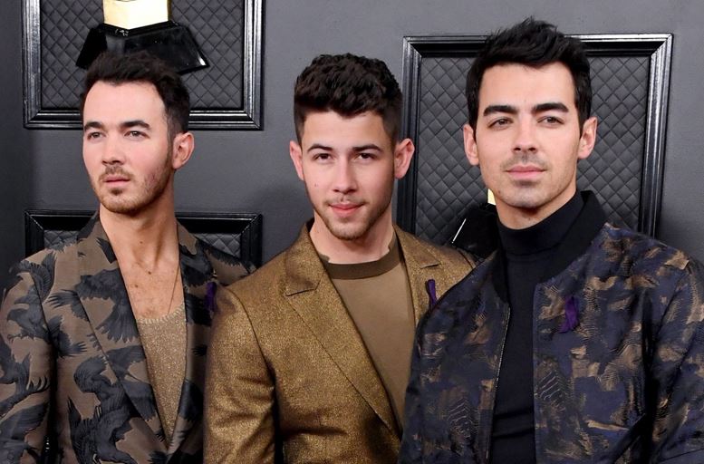 https://www.quirkybyte.com/wp-content/uploads/2020/09/Jonas-Brothers.jpg